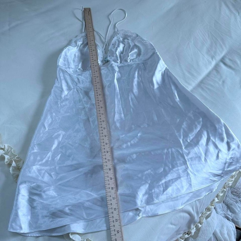 white satin slip‎ dress  y2k apt 9 white satin slip dress large - Picture 4 of 7